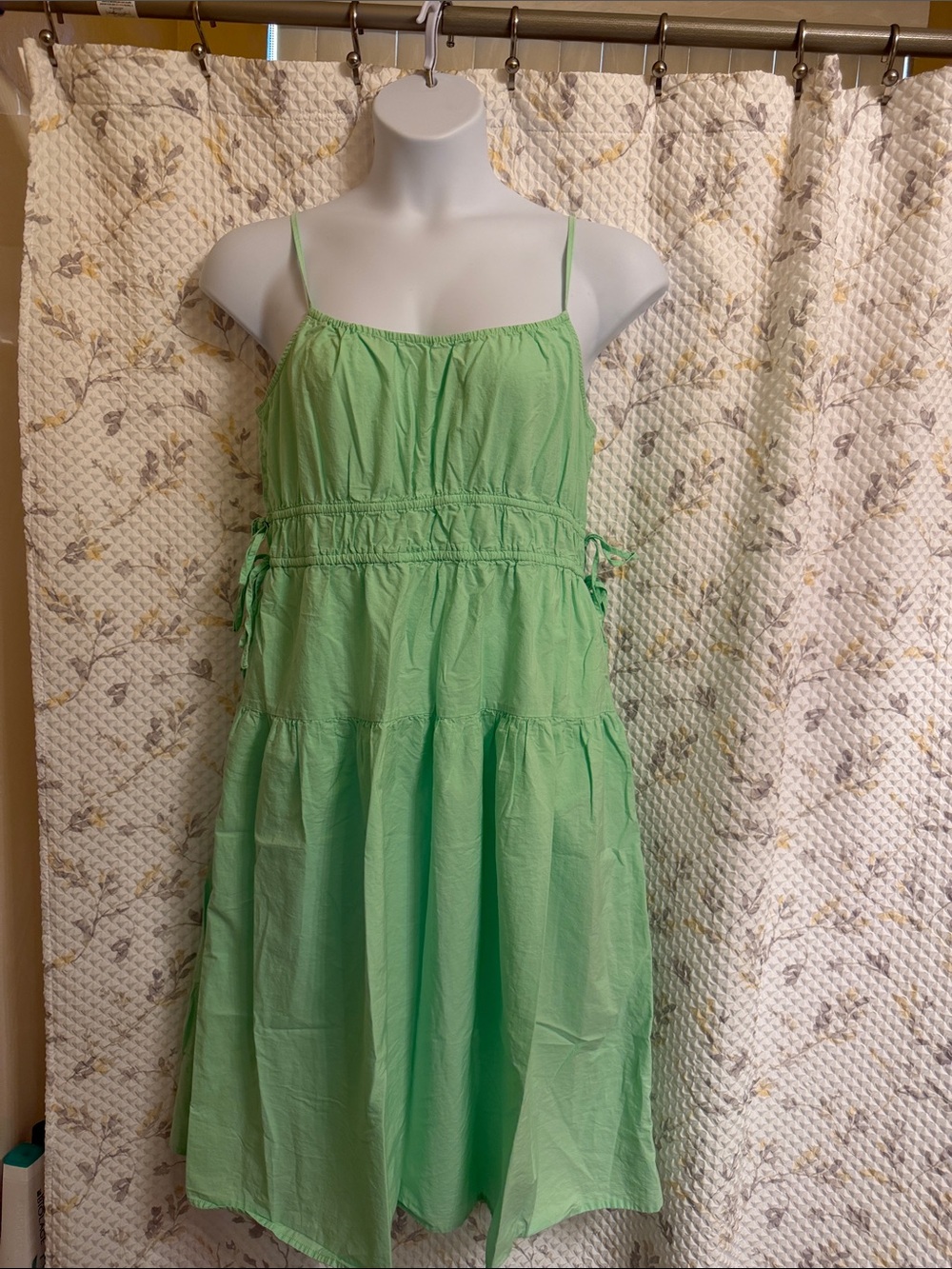 Universal Thread Mint Green dress